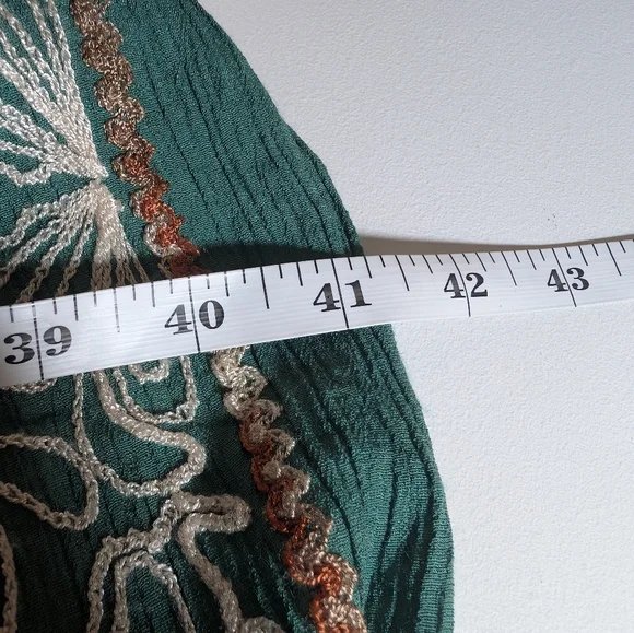 Figueroa & Flower Chic  Embroidered Maxi Dress Size L - Picture 7 of 7